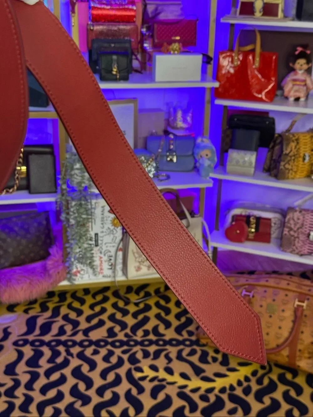 Louis Vuitton Wide 2014 Tie the Knot Burgundy Leather Women’s Belt 70/23 $595